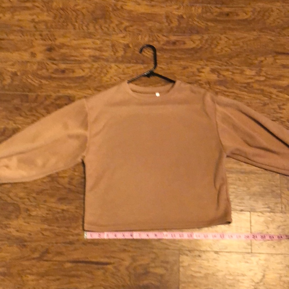 Crop sweater